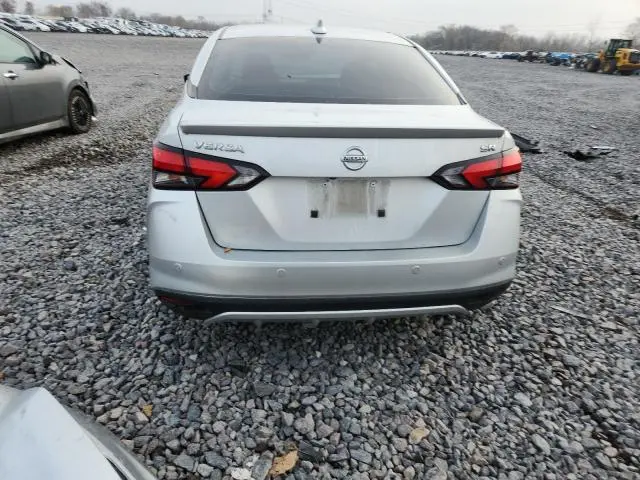 2020 NISSAN VERSA SR  