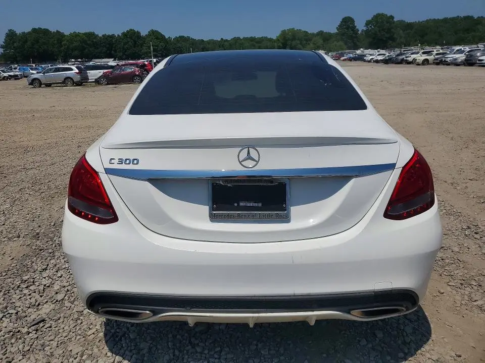 2016 MERCEDES-BENZ C 300  