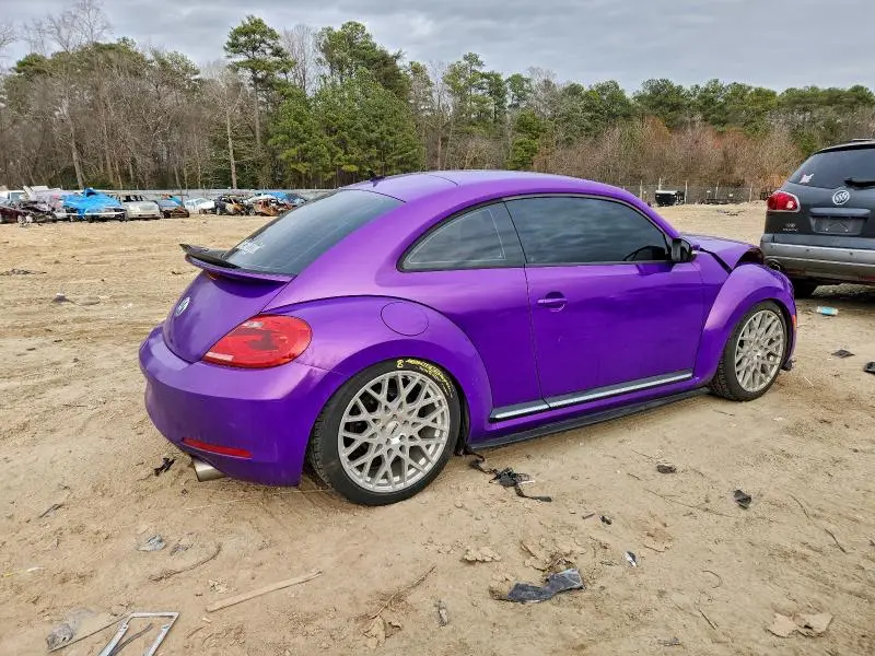 2012 VOLKSWAGEN BEETLE TURBO  