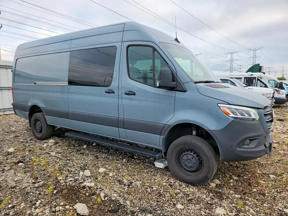 2024 MERCEDES-BENZ SPRINTER 2500  