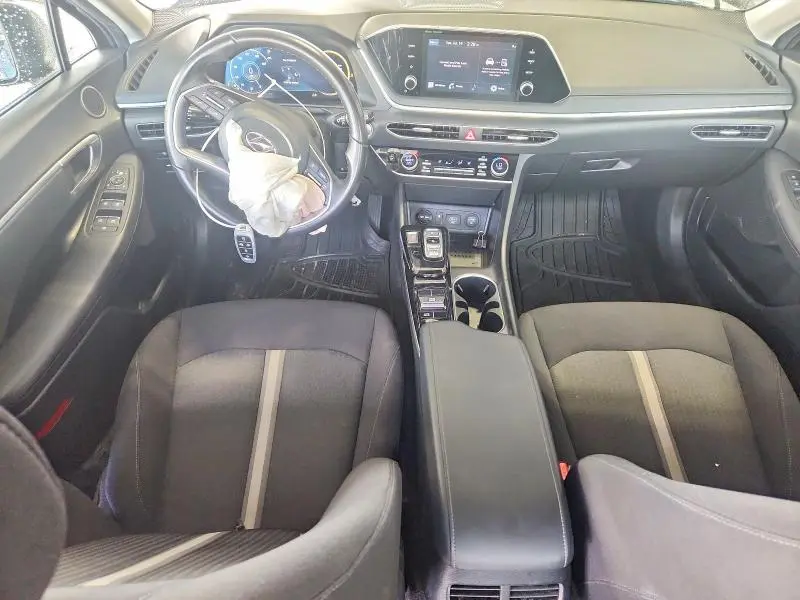 2022 HYUNDAI SONATA SEL  