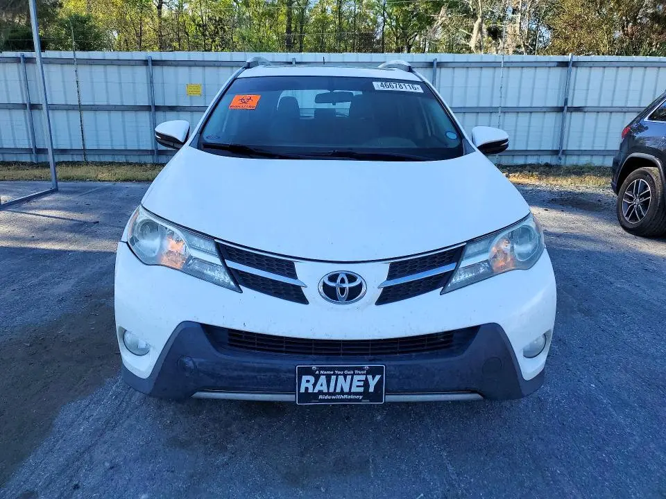 2013 TOYOTA RAV4 XLE  