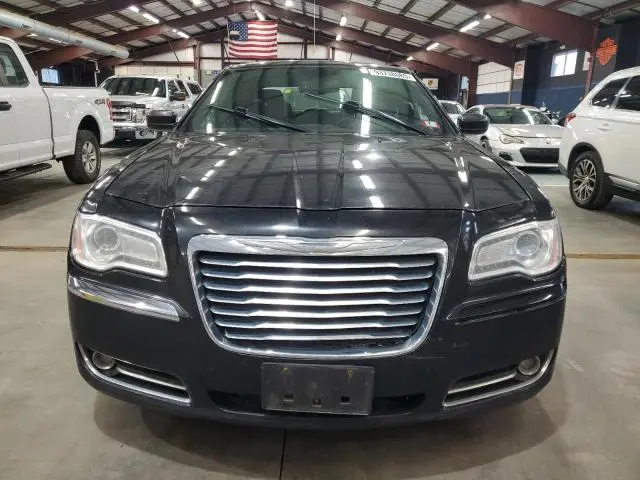 2013 CHRYSLER 300   