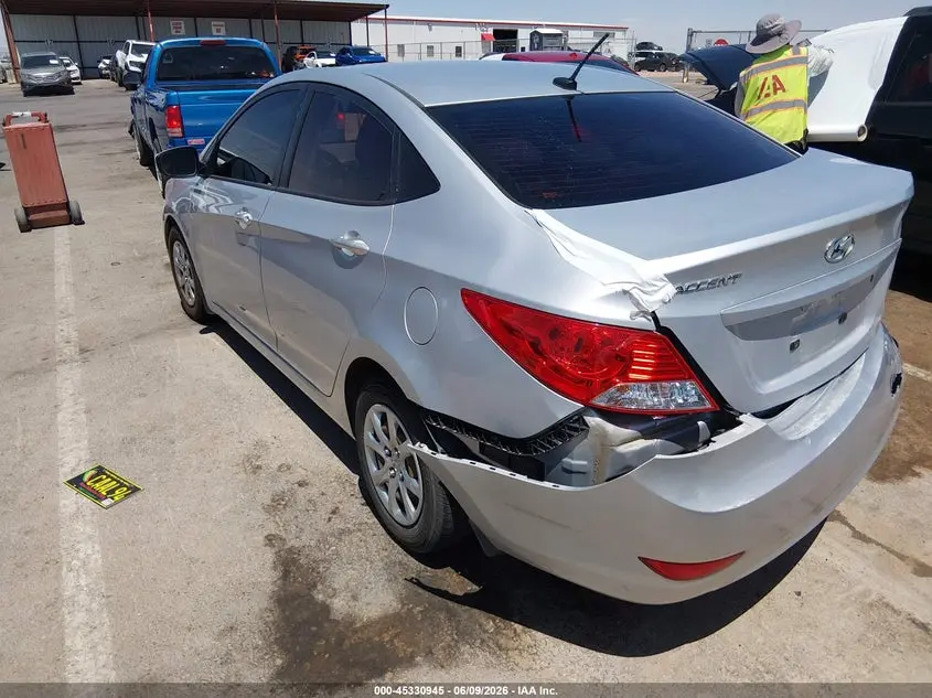 2013 HYUNDAI ACCENT GLS