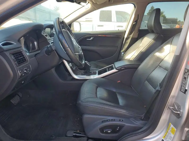 2016 VOLVO XC70 T5 PREMIER  