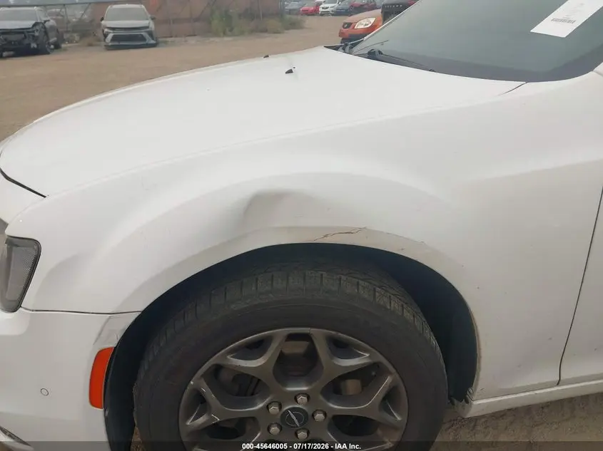 2016 CHRYSLER 300  