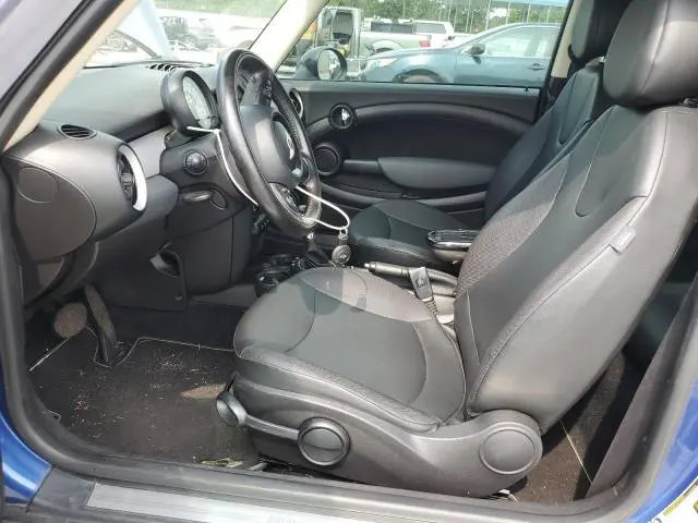 2012 MINI COOPER   