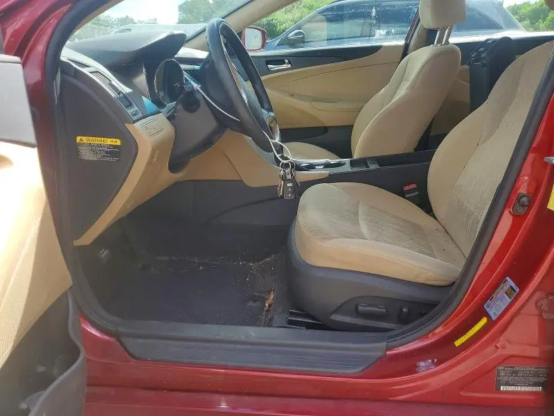 2012 HYUNDAI SONATA GLS  