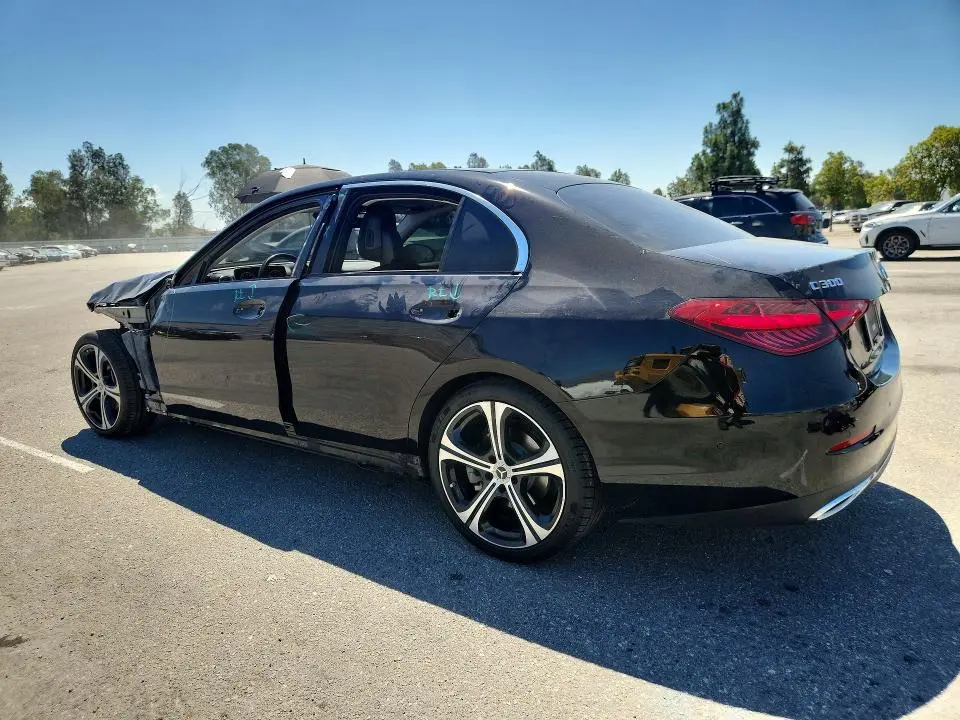 2022 MERCEDES-BENZ C 300  
