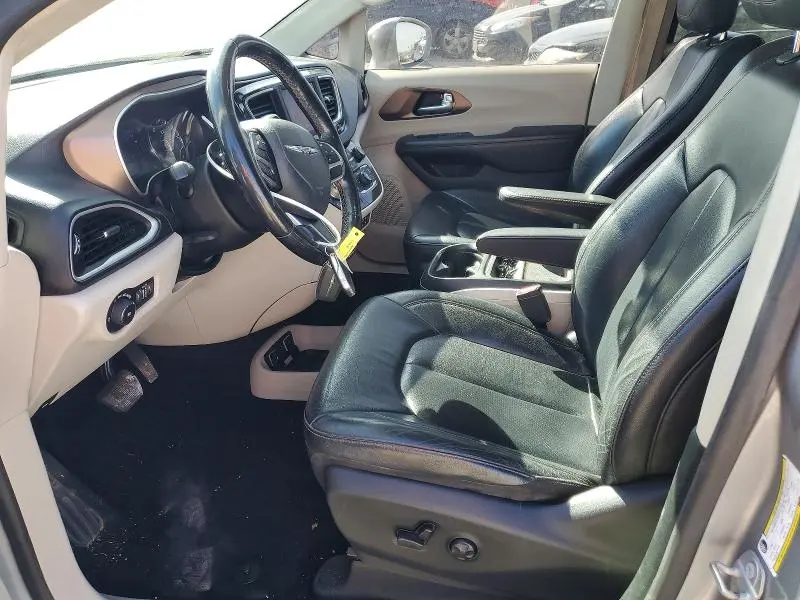 2019 CHRYSLER PACIFICA TOURING L  