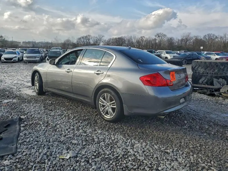 2013 INFINITI G37   