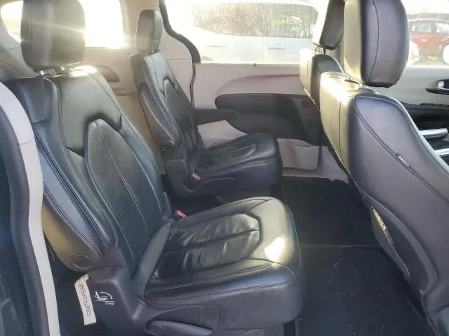 2019 CHRYSLER PACIFICA TOURING L  