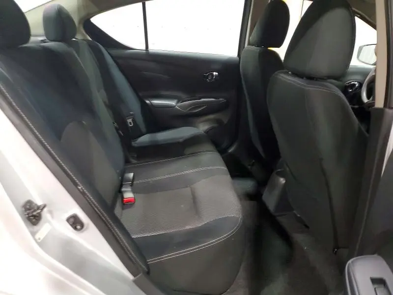 2017 NISSAN VERSA   