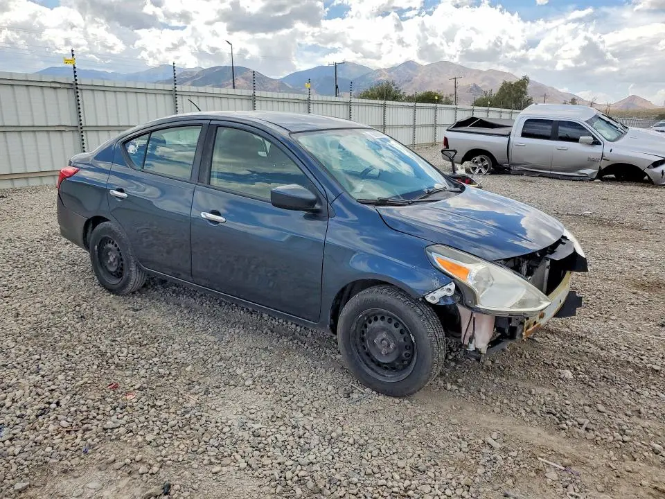 2017 NISSAN VERSA 1.6 SV  