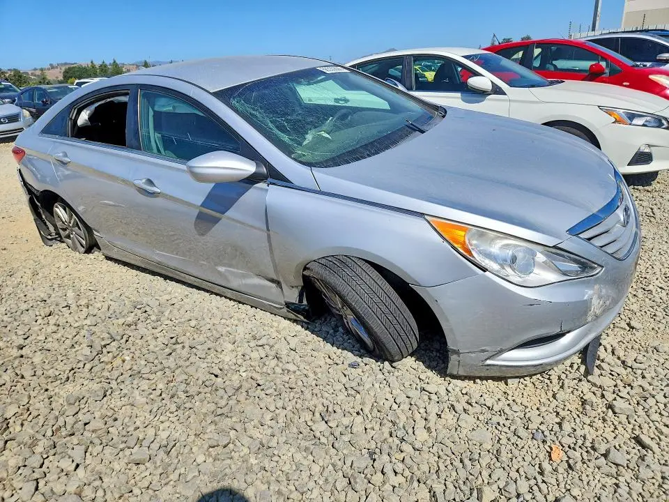 2012 HYUNDAI SONATA GLS  