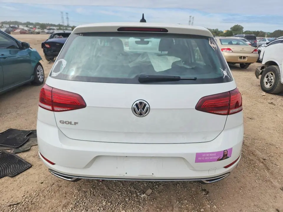 2021 VOLKSWAGEN GOLF   