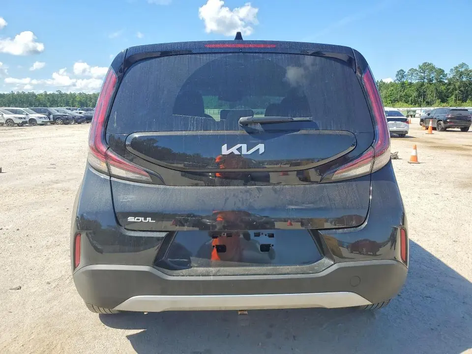 2025 KIA SOUL S  