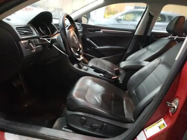 2016 VOLKSWAGEN PASSAT S  