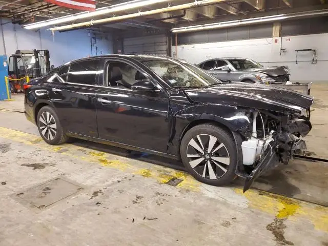2019 NISSAN ALTIMA SL  