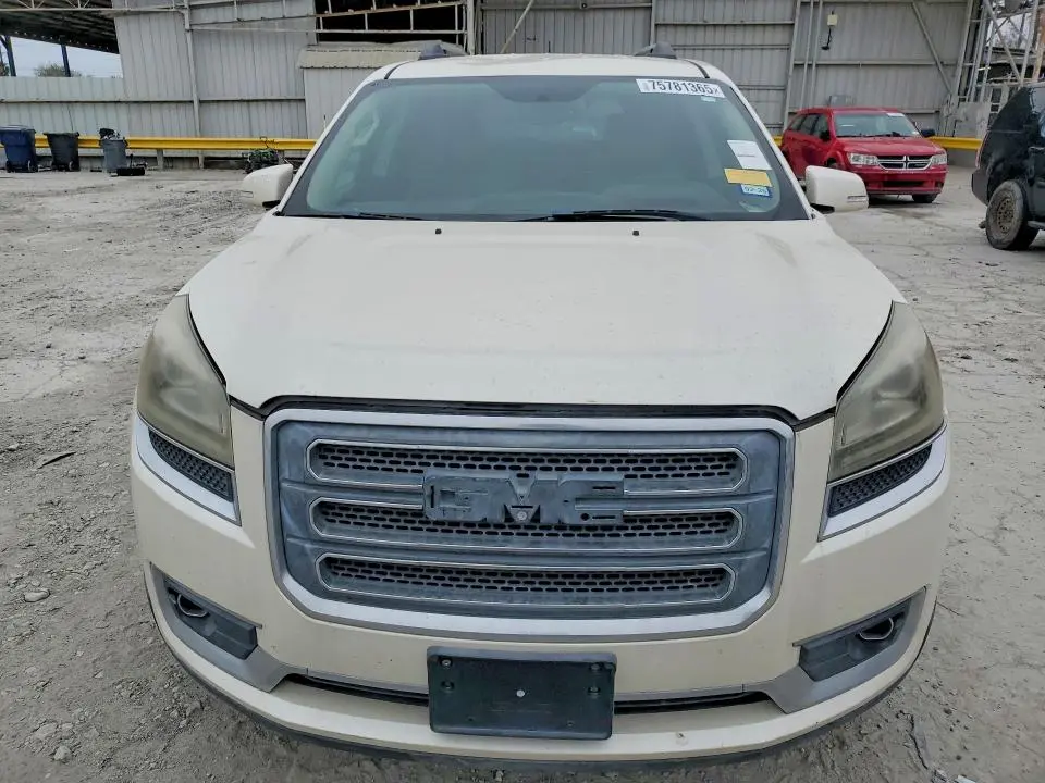 2013 GMC ACADIA SLT-2  