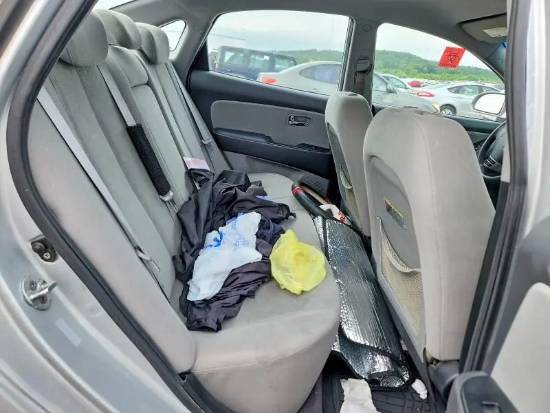 2010 HYUNDAI ELANTRA GLS  