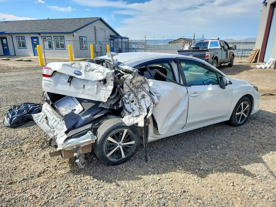 2022 SUBARU IMPREZA PREMIUM  
