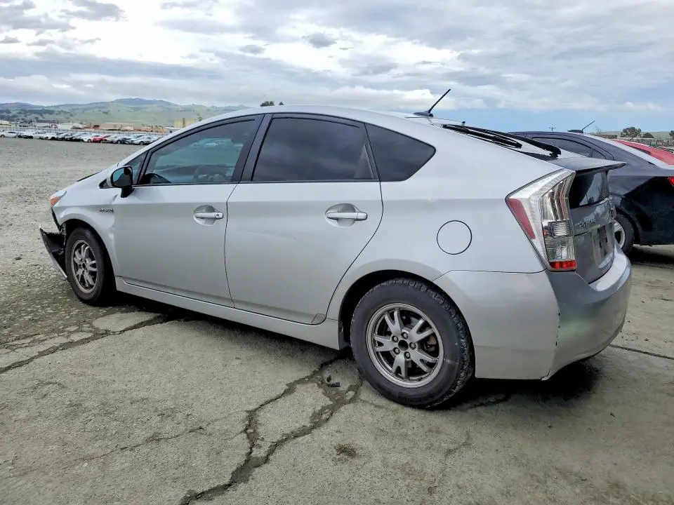 2010 TOYOTA PRIUS II  
