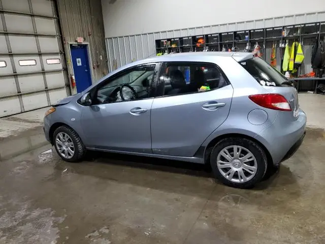 2013 MAZDA MAZDA2   