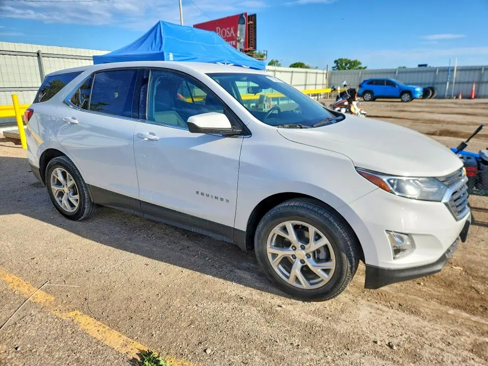 2020 CHEVROLET EQUINOX LT  