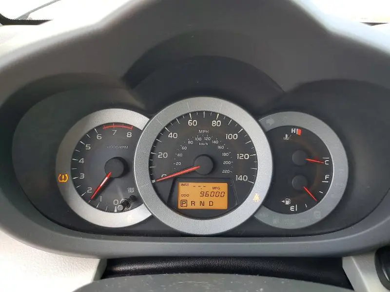 2011 TOYOTA RAV4 BASE  