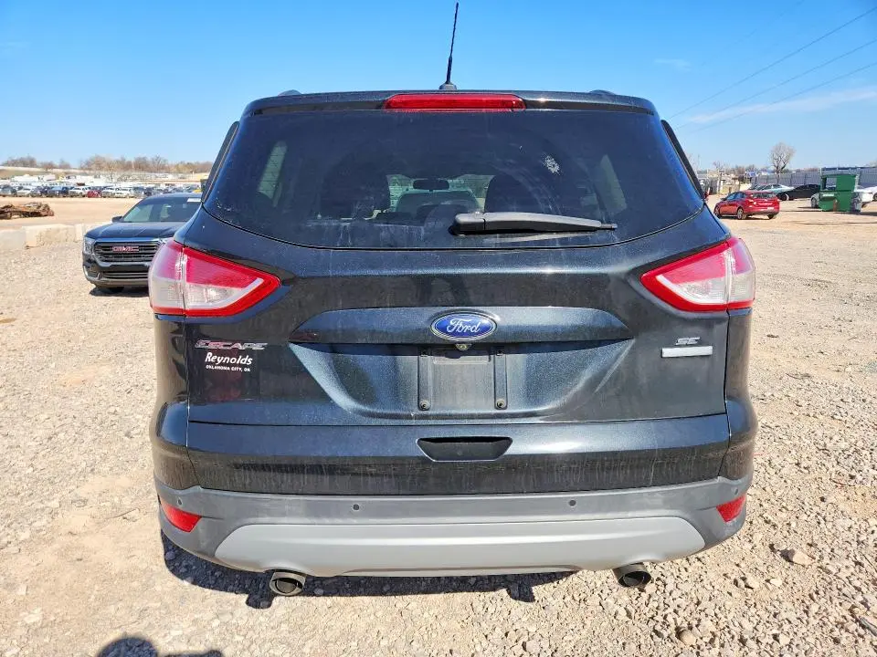 2015 FORD ESCAPE SE  