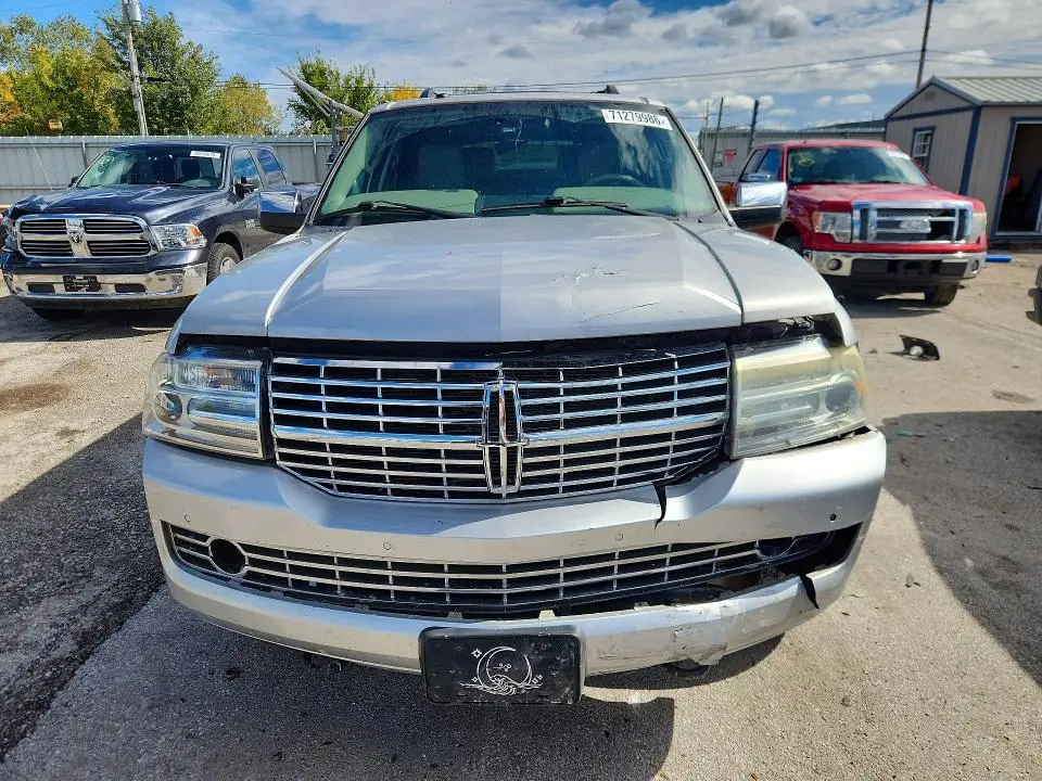 2010 LINCOLN NAVIGATOR   