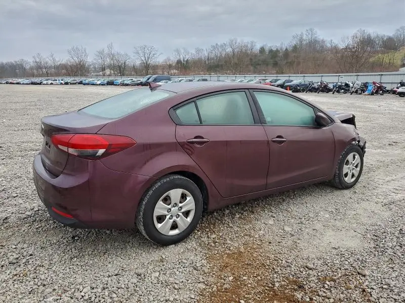 2017 KIA FORTE LX  