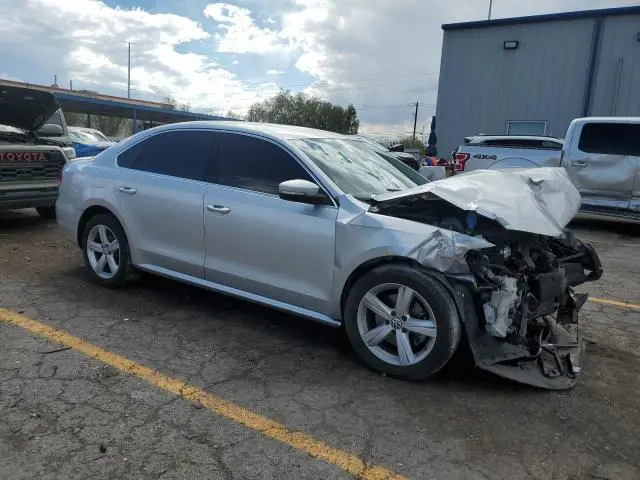 2013 VOLKSWAGEN PASSAT SE  