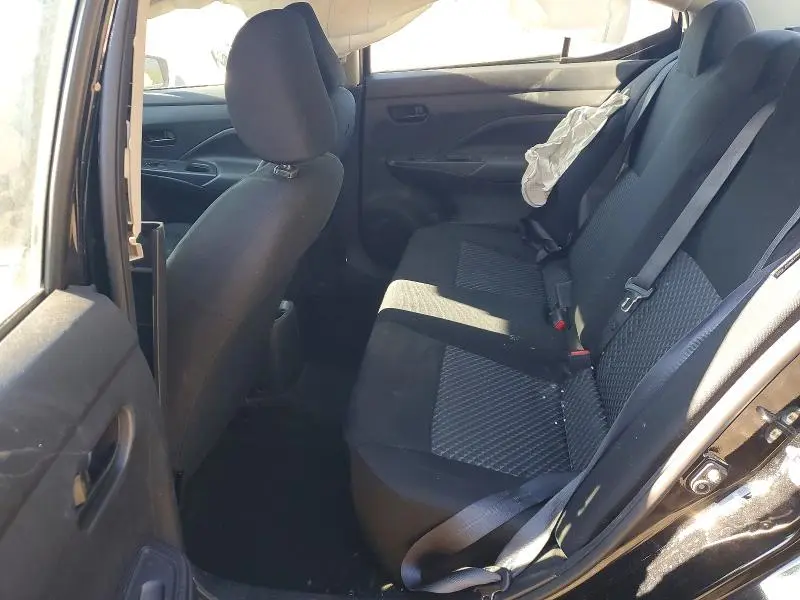 2024 NISSAN VERSA S  