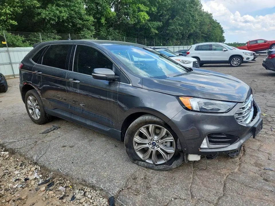 2019 FORD EDGE TITANIUM  