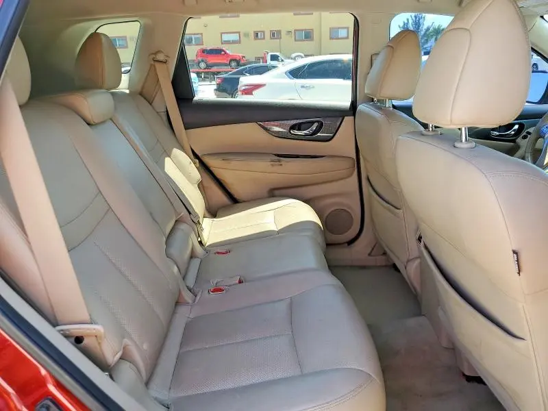 2015 NISSAN ROGUE SL  