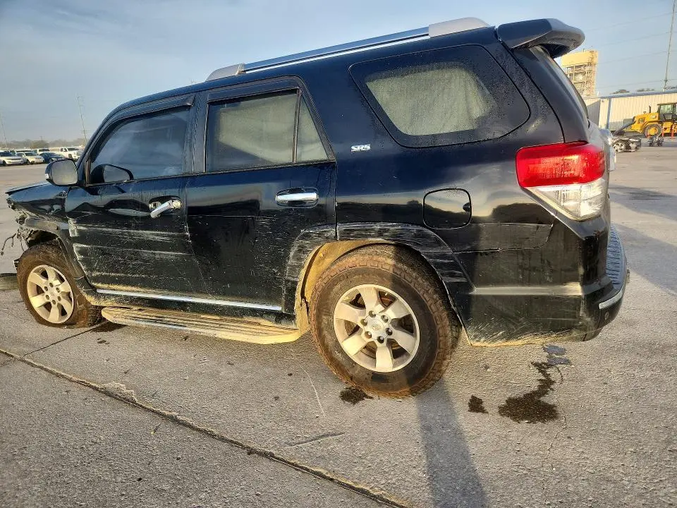 2011 TOYOTA 4RUNNER SR5  