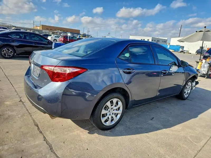 2017 TOYOTA COROLLA LE  