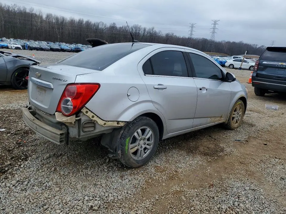 2013 CHEVROLET SONIC LT  