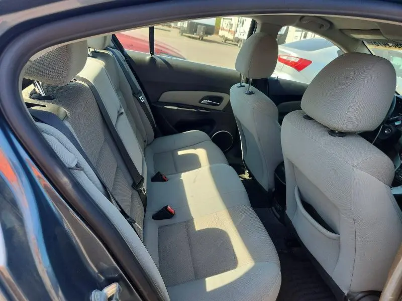 2012 CHEVROLET CRUZE LT  