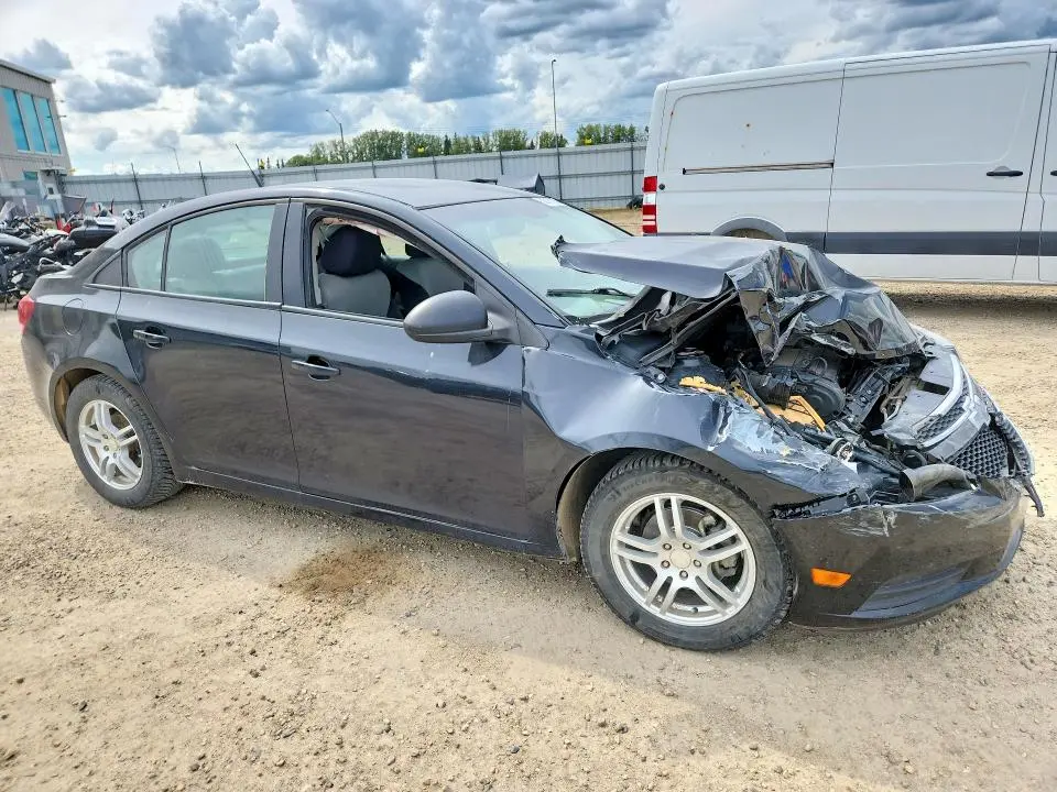 2014 CHEVROLET CRUZE LS  