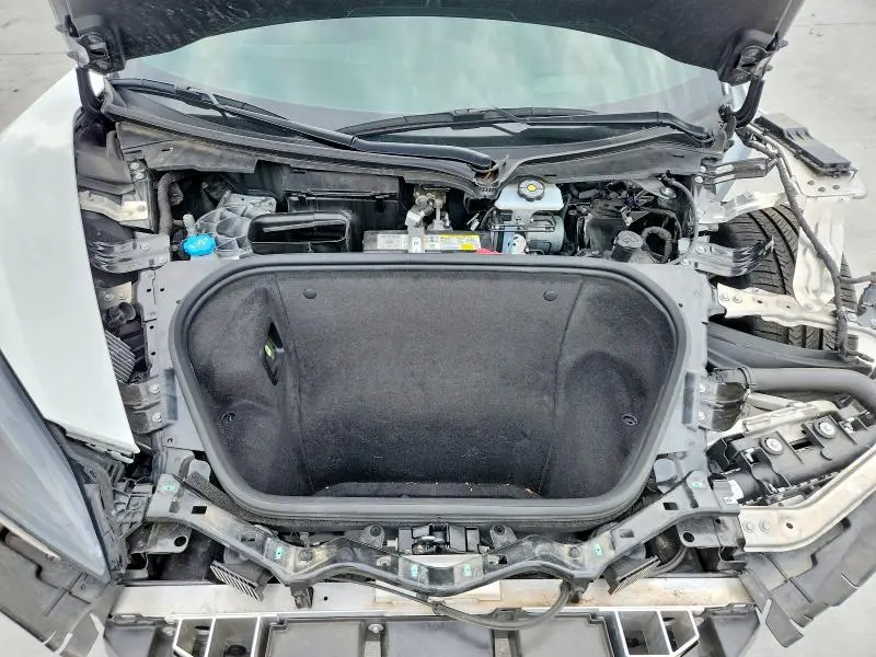 2025 CHEVROLET CORVETTE STINGRAY 2LT  