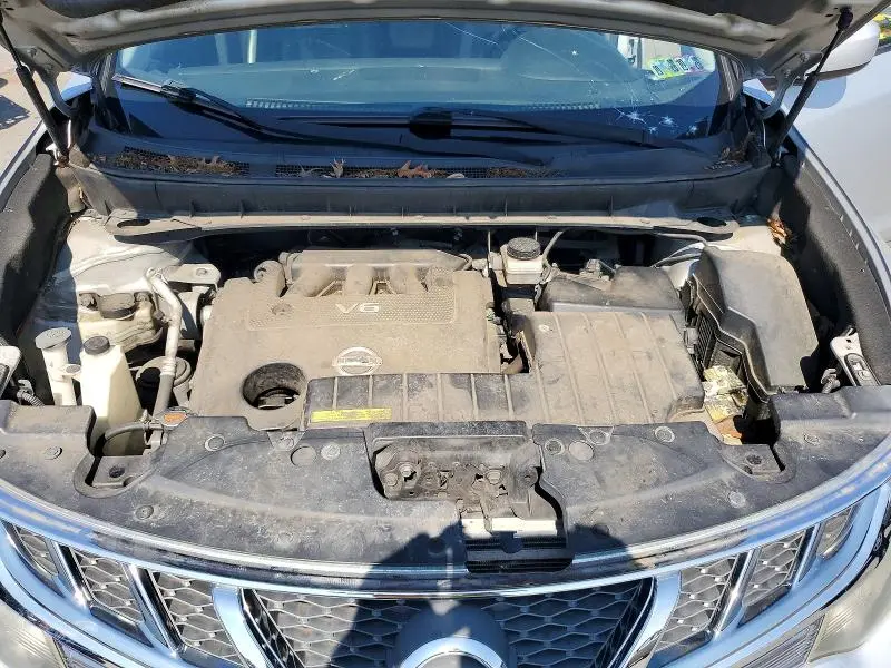 2013 NISSAN MURANO S  