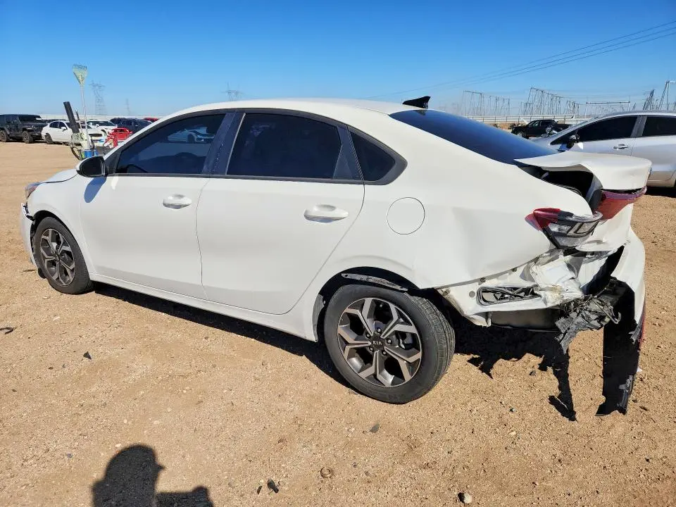 2021 KIA FORTE LXS  