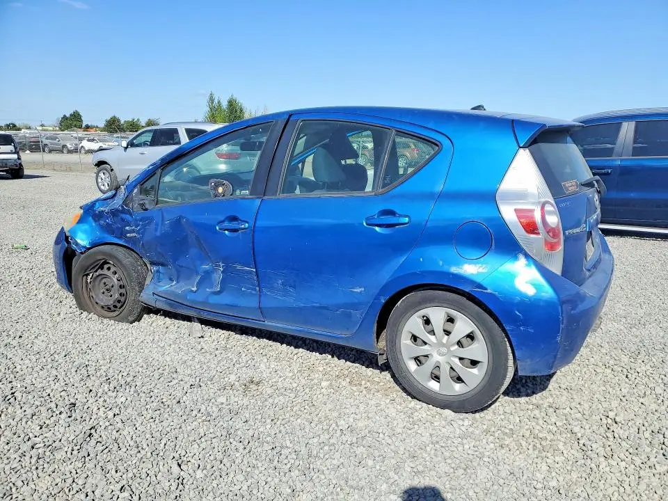 2013 TOYOTA PRIUS C TWO  