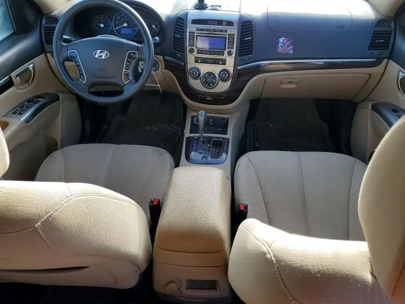 2011 HYUNDAI SANTA FE GLS  