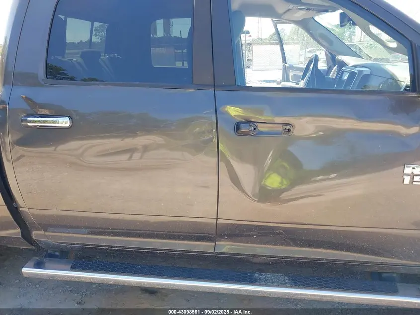 2015 RAM 1500 BIG HORN