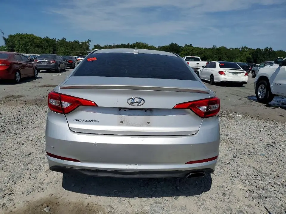 2015 HYUNDAI SONATA SE  