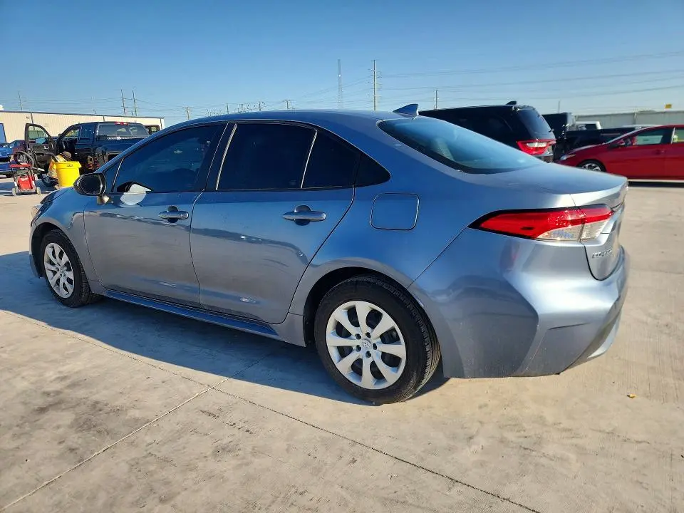 2022 TOYOTA COROLLA LE  